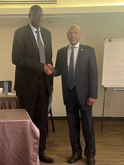 gentlemen shaking hands