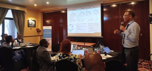 Mr Kidanemariam Jembere Tiruneh, Technical advisor for Water, Climate and Gender provided an overview of the GCF Programming Cycle and Climate Resilient Water Security